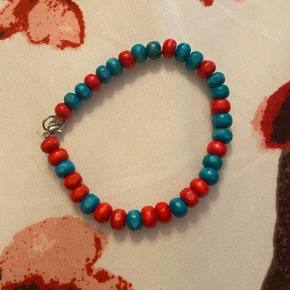 🌀Blue and red beaded bracelet with wooden beads - Picture 1 of 3